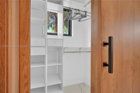 Villa ou maison à vendre à Naples, Floride: 3 chambres, 176.51 m2 № 1978730 - photo 28