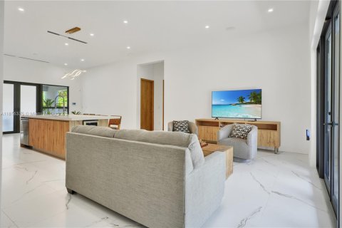 Villa ou maison à vendre à Naples, Floride: 3 chambres, 176.51 m2 № 1978730 - photo 19