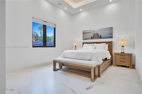 Villa ou maison à vendre à Naples, Floride: 3 chambres, 176.51 m2 № 1978730 - photo 24