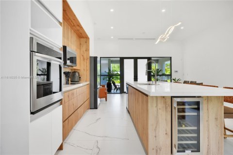 Villa ou maison à vendre à Naples, Floride: 3 chambres, 176.51 m2 № 1978730 - photo 21