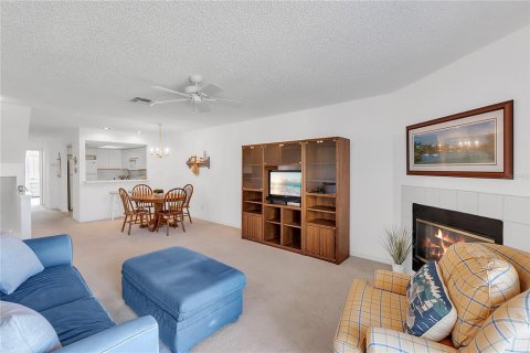 Adosado en venta en Tierra Verde, Florida, 3 dormitorios, 147.25 m2 № 1724685 - foto 5