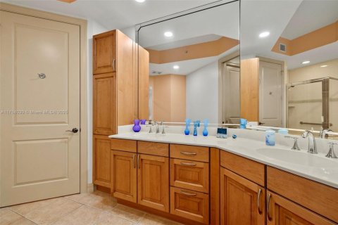Condo in Fort Myers, Florida, 3 bedrooms  № 1863406 - photo 30