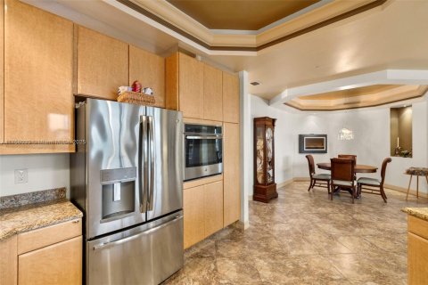 Condo in Fort Myers, Florida, 3 bedrooms  № 1863406 - photo 17