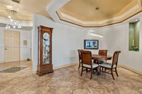 Condo in Fort Myers, Florida, 3 bedrooms  № 1863406 - photo 18