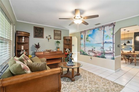 Villa ou maison à vendre à Winter Springs, Floride: 4 chambres, 184.23 m2 № 1899349 - photo 4