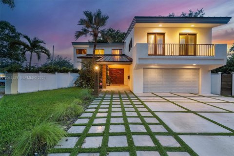 Villa ou maison à vendre à Miami Shores, Floride: 3 chambres, 275.64 m2 № 2250445 - photo 2