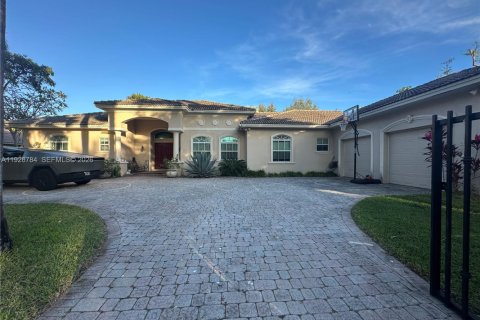 Casa en alquiler en Palmetto Bay, Florida, 4 dormitorios, 337.61 m2 № 2079203 - foto 2