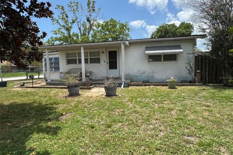 House in Kissimmee, Florida 3 bedrooms, 132.29 sq.m. № 2201073 - photo 3