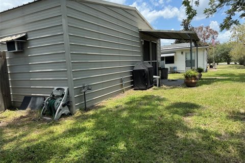 House in Kissimmee, Florida 3 bedrooms, 132.29 sq.m. № 2201073 - photo 11
