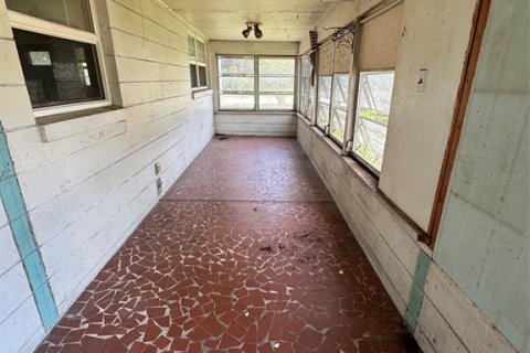 House in Kissimmee, Florida 3 bedrooms, 132.29 sq.m. № 2201073 - photo 13