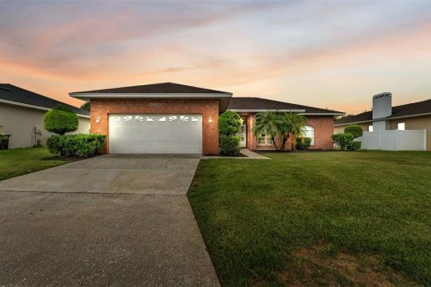 House in Lakeland, Florida 4 bedrooms, 182.09 sq.m. № 1901900 - photo 3