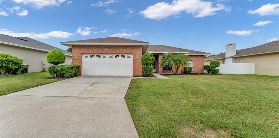 House in Lakeland, Florida 4 bedrooms, 182.09 sq.m. № 1901900