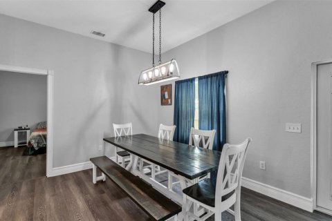 House in Lakeland, Florida 4 bedrooms, 182.09 sq.m. № 1901900 - photo 13