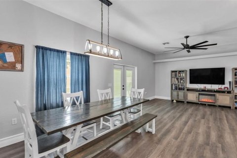 House in Lakeland, Florida 4 bedrooms, 182.09 sq.m. № 1901900 - photo 12