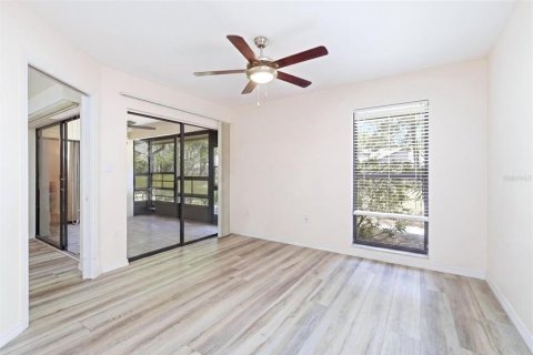 Villa ou maison à vendre à Sarasota, Floride: 2 chambres, 135.27 m2 № 2137179 - photo 16