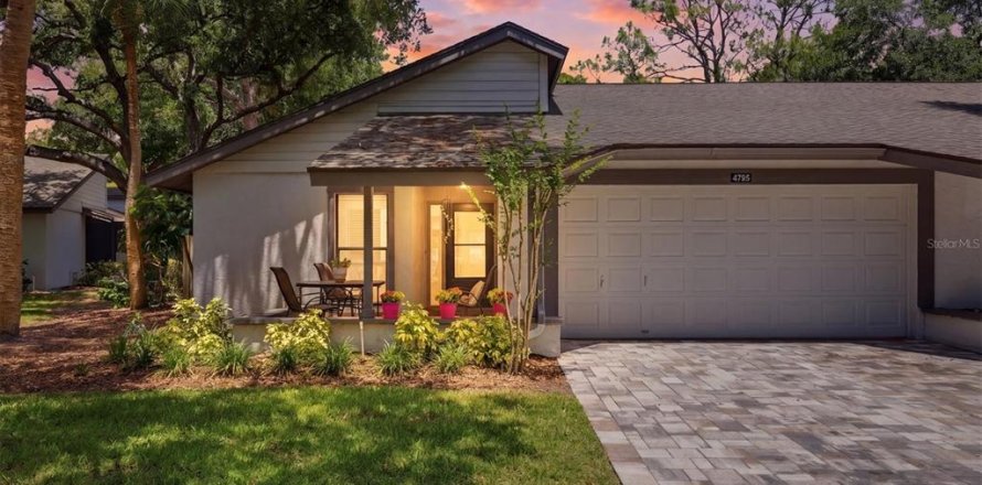 Villa ou maison à Sarasota, Floride 2 chambres, 135.27 m2 № 2137179