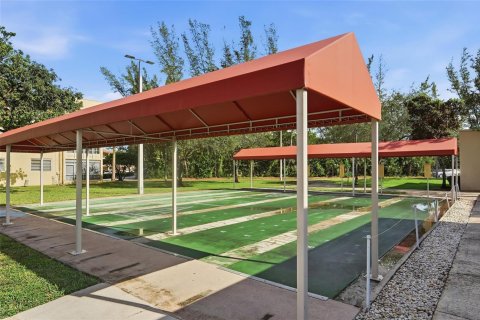 Condominio en venta en Tamarac, Florida, 2 dormitorios, 81.75 m2 № 2084496 - foto 26
