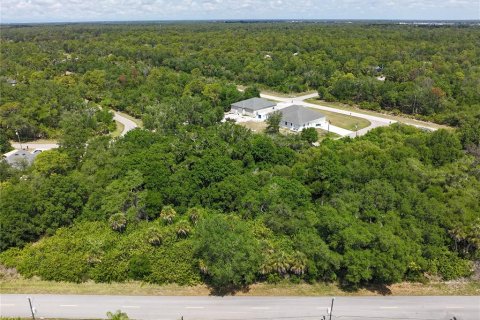 Land in Port Charlotte, Florida № 2160794