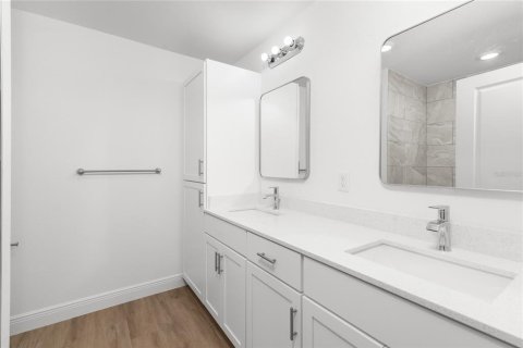 Casa en venta en Port Charlotte, Florida, 4 dormitorios, 144.56 m2 № 1903729 - foto 8