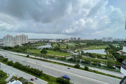 Condominio en alquiler en Aventura, Florida, 2 dormitorios, 109.72 m2 № 2030654 - foto 17