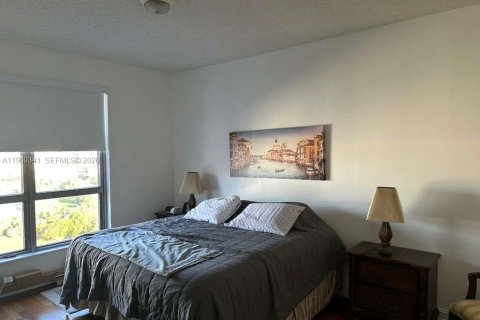 Condominio en alquiler en Aventura, Florida, 2 dormitorios, 109.72 m2 № 2030654 - foto 5