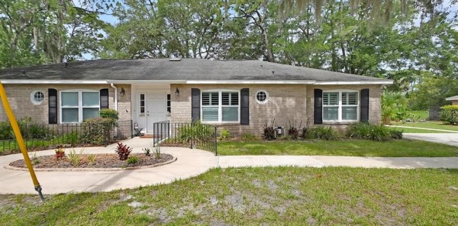 Condo à DeLand, Floride, 2 chambres № 2107911
