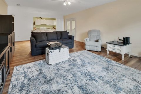 Copropriété à vendre à DeLand, Floride: 2 chambres, 111.11 m2 № 2107911 - photo 5