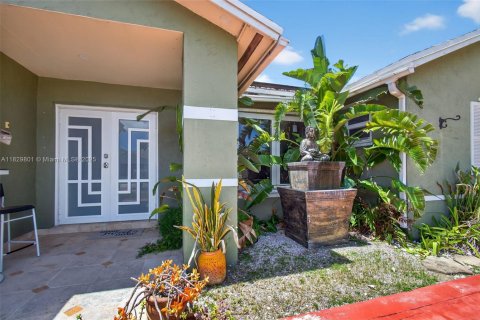 Villa ou maison à vendre à Homestead, Floride: 3 chambres, 147.62 m2 № 1964079 - photo 6