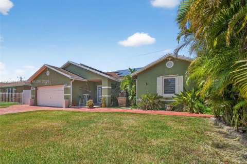 Villa ou maison à vendre à Homestead, Floride: 3 chambres, 147.62 m2 № 1964079 - photo 4