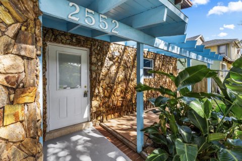 House in Delray Beach, Florida 2 bedrooms, 134.43 sq.m. № 2401243 - photo 2