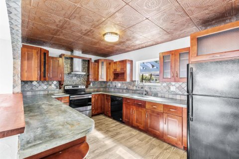 House in Delray Beach, Florida 2 bedrooms, 134.43 sq.m. № 2401243 - photo 5