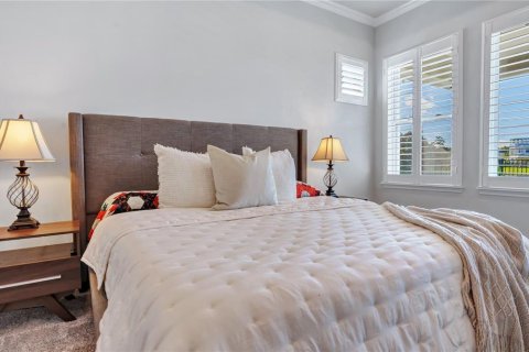 Casa en venta en Orlando, Florida, 4 dormitorios, 272.3 m2 № 2420629 - foto 12