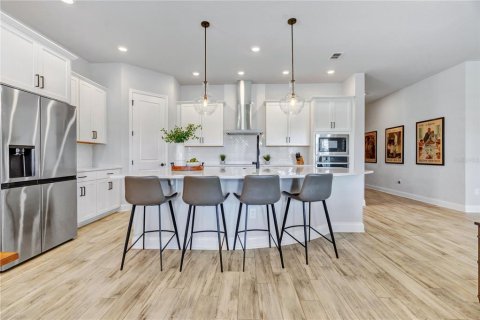 Casa en venta en Orlando, Florida, 4 dormitorios, 272.3 m2 № 2420629 - foto 5