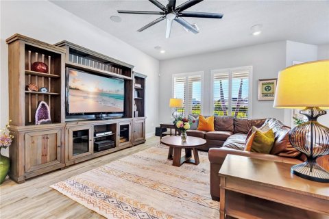 Casa en venta en Orlando, Florida, 4 dormitorios, 272.3 m2 № 2420629 - foto 7
