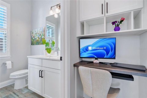 Casa en venta en Orlando, Florida, 4 dormitorios, 272.3 m2 № 2420629 - foto 24