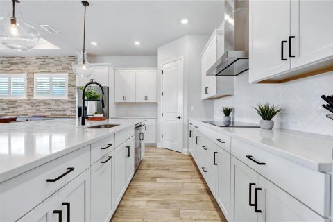 Casa en venta en Orlando, Florida, 4 dormitorios, 272.3 m2 № 2420629 - foto 20