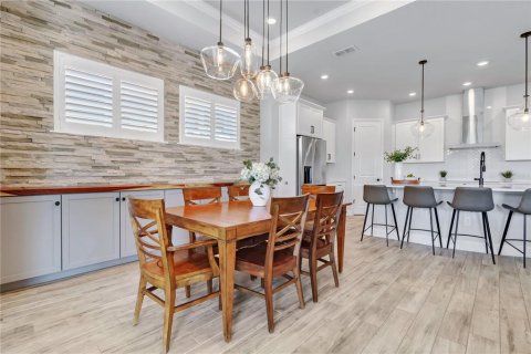 Casa en venta en Orlando, Florida, 4 dormitorios, 272.3 m2 № 2420629 - foto 18