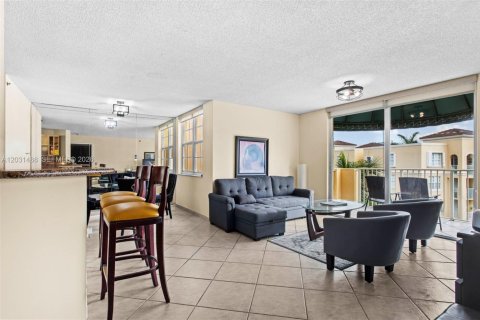 Condo in Aventura, Florida, 1 bedroom  № 2176334 - photo 3