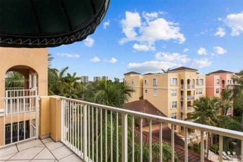 Condo in Aventura, Florida, 1 bedroom  № 2176334 - photo 9