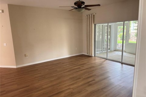 House in Kissimmee, Florida 3 bedrooms, 214.79 sq.m. № 1885649 - photo 10