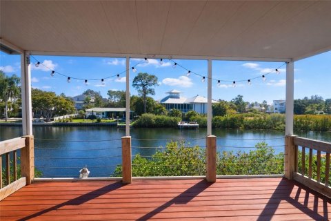 Casa en venta en Palm Harbor, Florida, 2 dormitorios, 131.92 m2 № 2117131 - foto 4