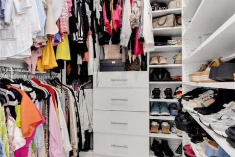 Casa en venta en Miami, Florida, 3 dormitorios, 150.04 m2 № 1984326 - foto 21