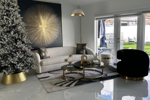 Casa en venta en Miami, Florida, 3 dormitorios, 150.04 m2 № 1984326 - foto 5