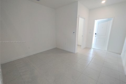 Touwnhouse à louer à Coral Springs, Floride: 3 chambres, 158.49 m2 № 1966582 - photo 8