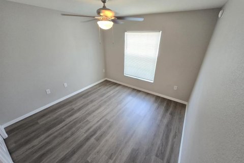 Villa ou maison à louer à Winter Haven, Floride: 4 chambres, 148.64 m2 № 2381077 - photo 8