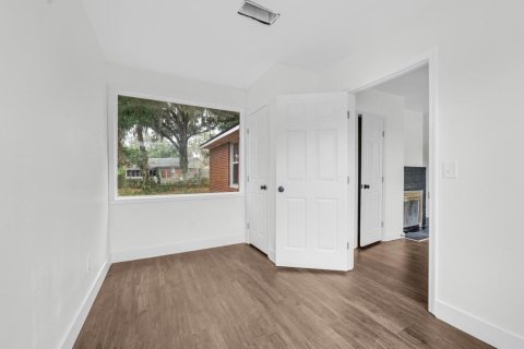 House in Jacksonville, Florida 3 bedrooms, 95.13 sq.m. № 2387163 - photo 7