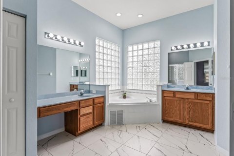 Villa ou maison à vendre à Summerfield, Floride: 3 chambres, 161.46 m2 № 2267403 - photo 18