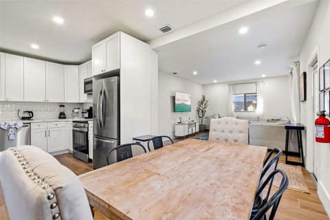 Villa ou maison à vendre à Fort Lauderdale, Floride: 3 chambres, 116.69 m2 № 1948004 - photo 3