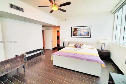 Condo in Miami, Florida, 3 bedrooms  № 1980404 - photo 8