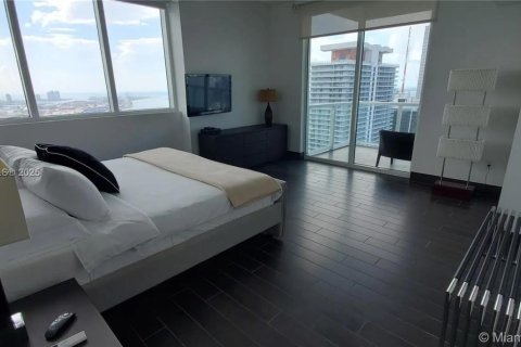 Condo in Miami, Florida, 3 bedrooms  № 1980404 - photo 5